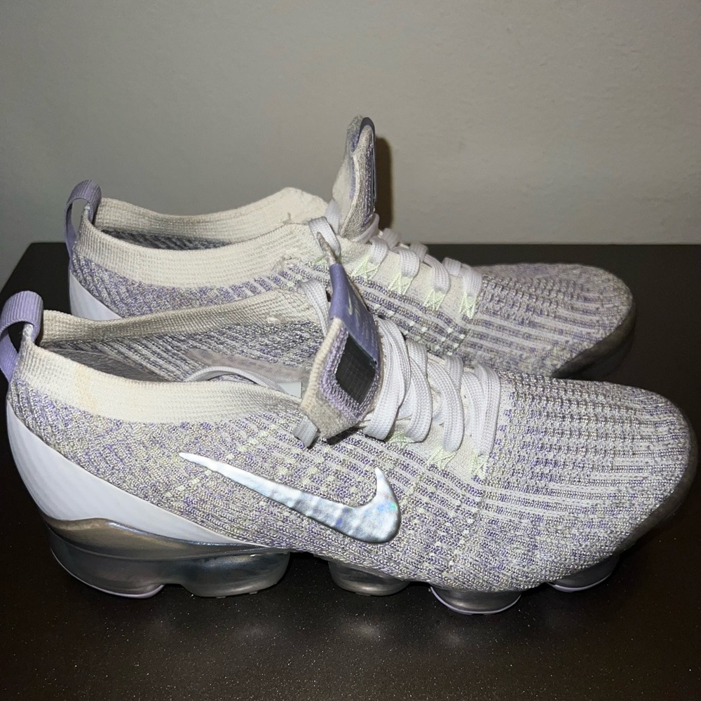 Nike air women athletic shoes